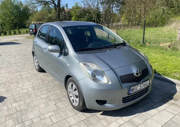 toyota Toyota Yaris cena 10900 przebieg: 260000, rok produkcji 2006 z Sochaczew